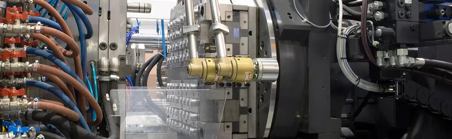 Warum maxnext der Partner für Ihre Spritzgussteile ist