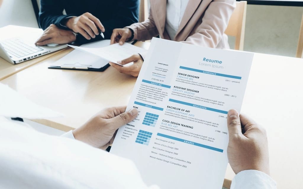 Bewerbung schreiben lassen: So Schreiben Sie ein Überzeugendes Anschreiben