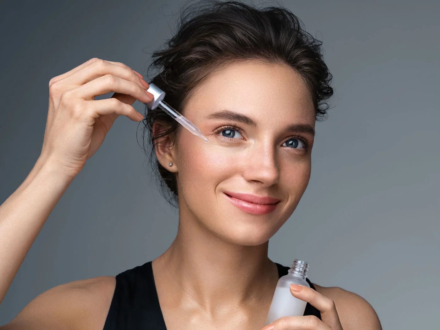 Entfesseln Sie das Potenzial Ihrer Haut: Die Brillanz von Hyaluron Serum