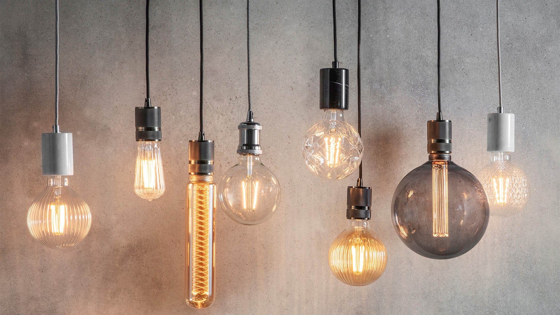 Wohnzimmer-Pendelleuchte "Ronic" von Benago Lights – Sanftes Licht und Eleganz