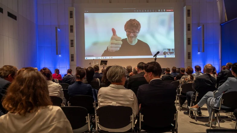 Next-Level-Kommunikation: Die Evolution der KI Telefonzentrale