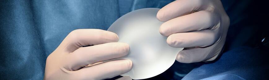 Bauchdeckenstraffung und ihre Wirkung: Wie der Eingriff den Bauch sichtbar strafft