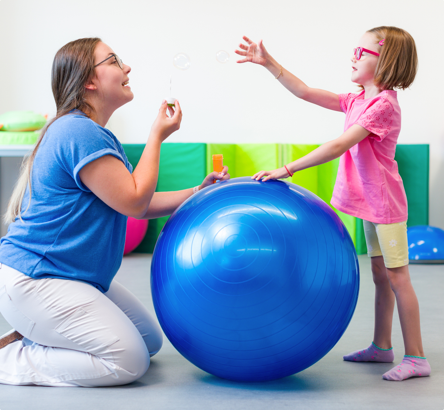 Ergotherapie Hausbesuch – Flexible und bequeme Therapie im gewohnten Umfeld