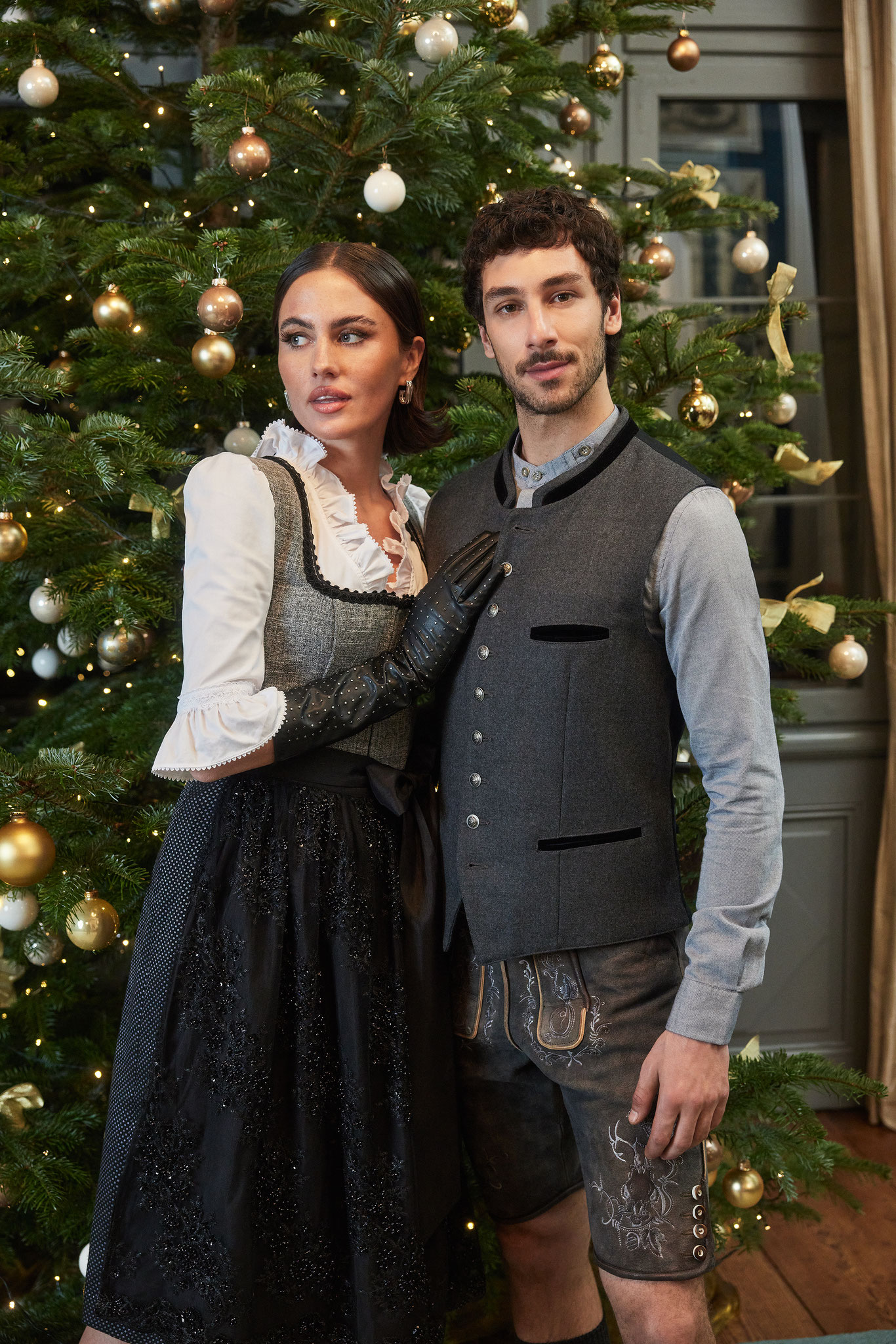 Krüger Dirndl: Die Tradition der Trachtenmode in moderner Eleganz