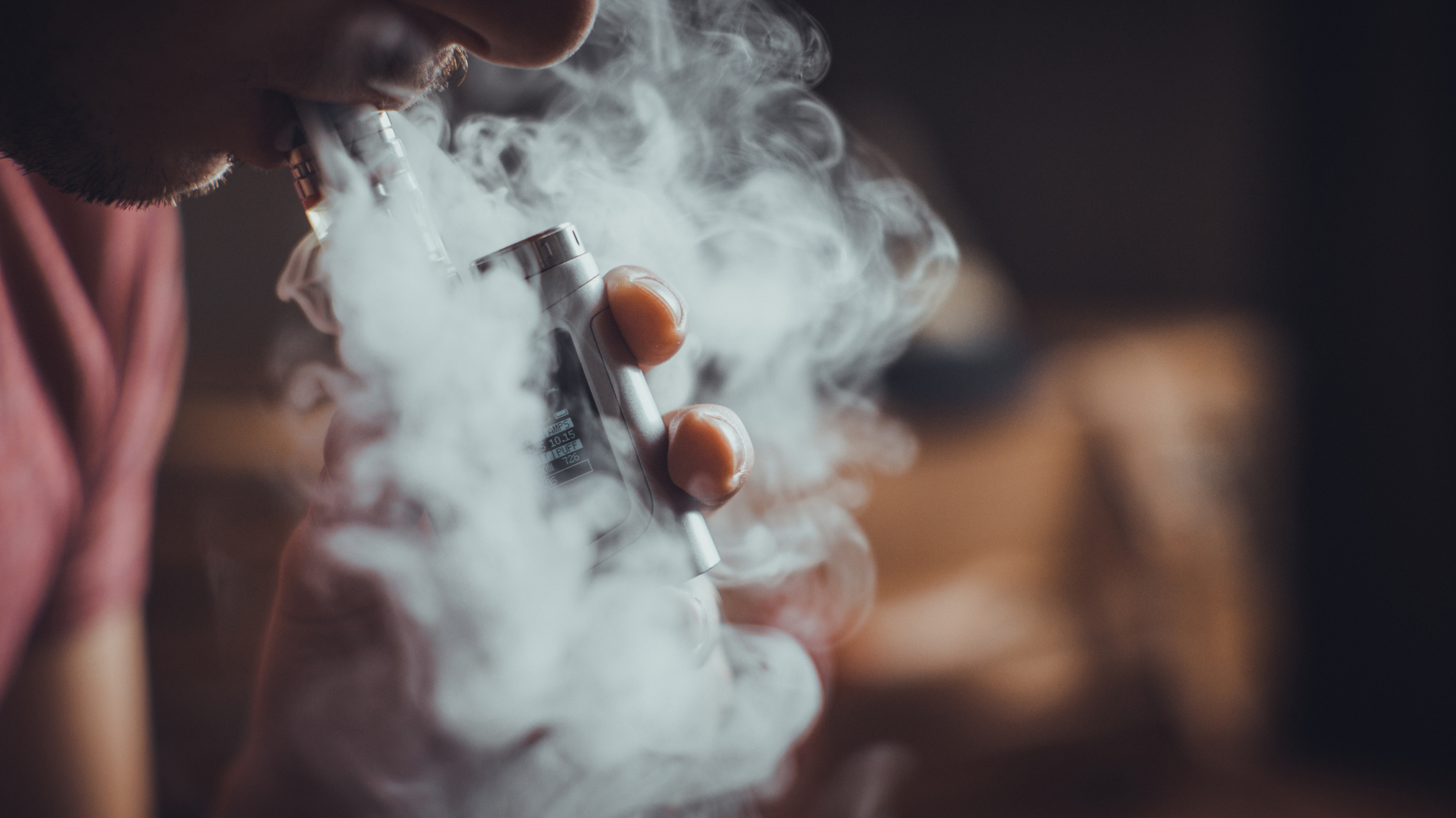 Mit der Al Fakher 30K Hypermax Vape wird jeder Zug zum besonderen Erlebnis