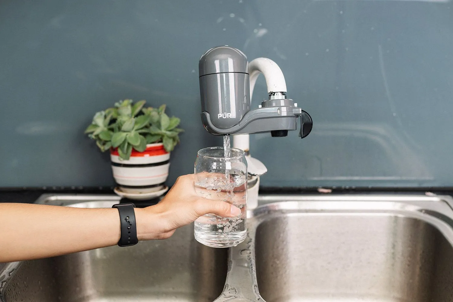 Brita vs Pur: How to Choose the Right Water Filter Pitcher
